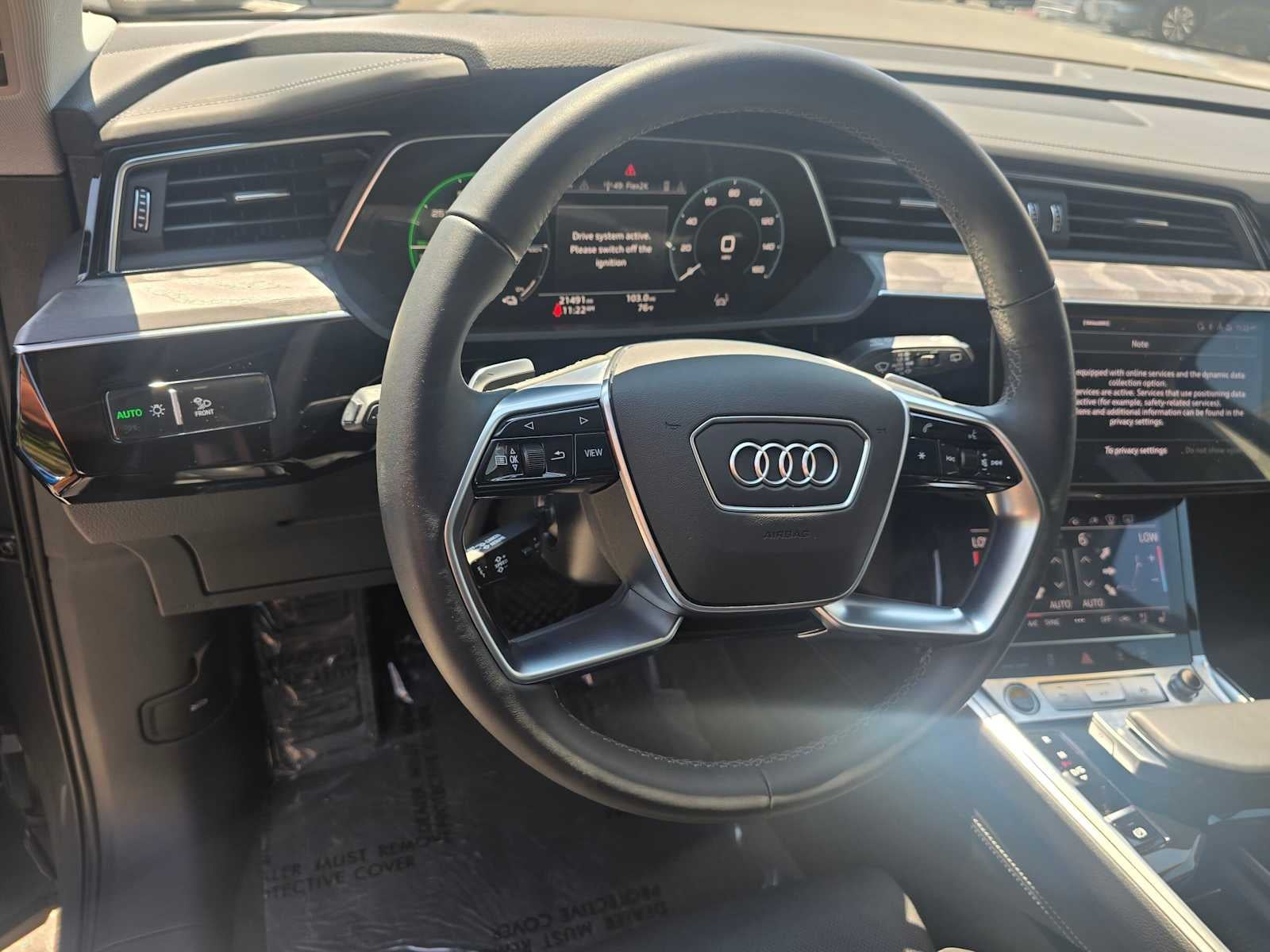 2024 Audi Q8 e-tron Prestige