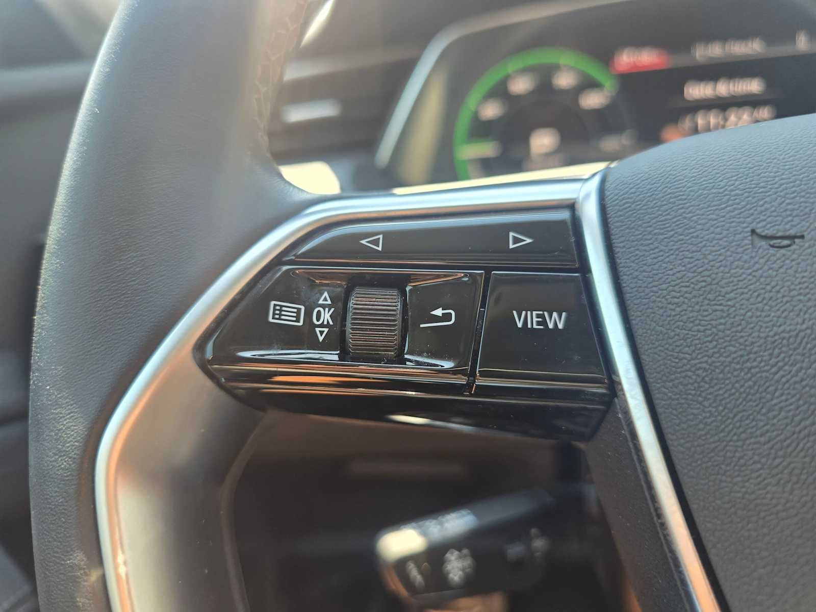 2024 Audi Q8 e-tron Prestige
