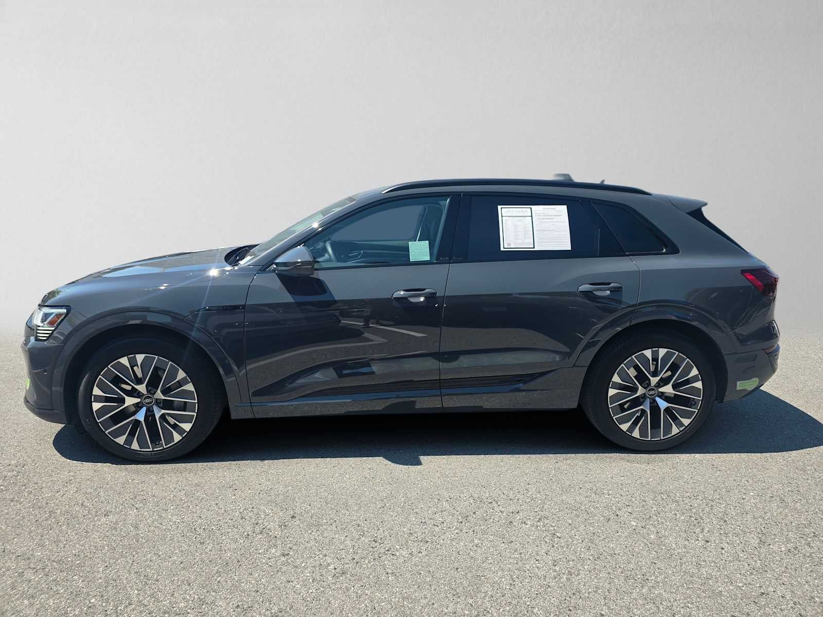 2024 Audi Q8 e-tron Prestige