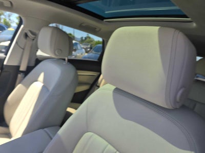2023 Audi e-tron Premium