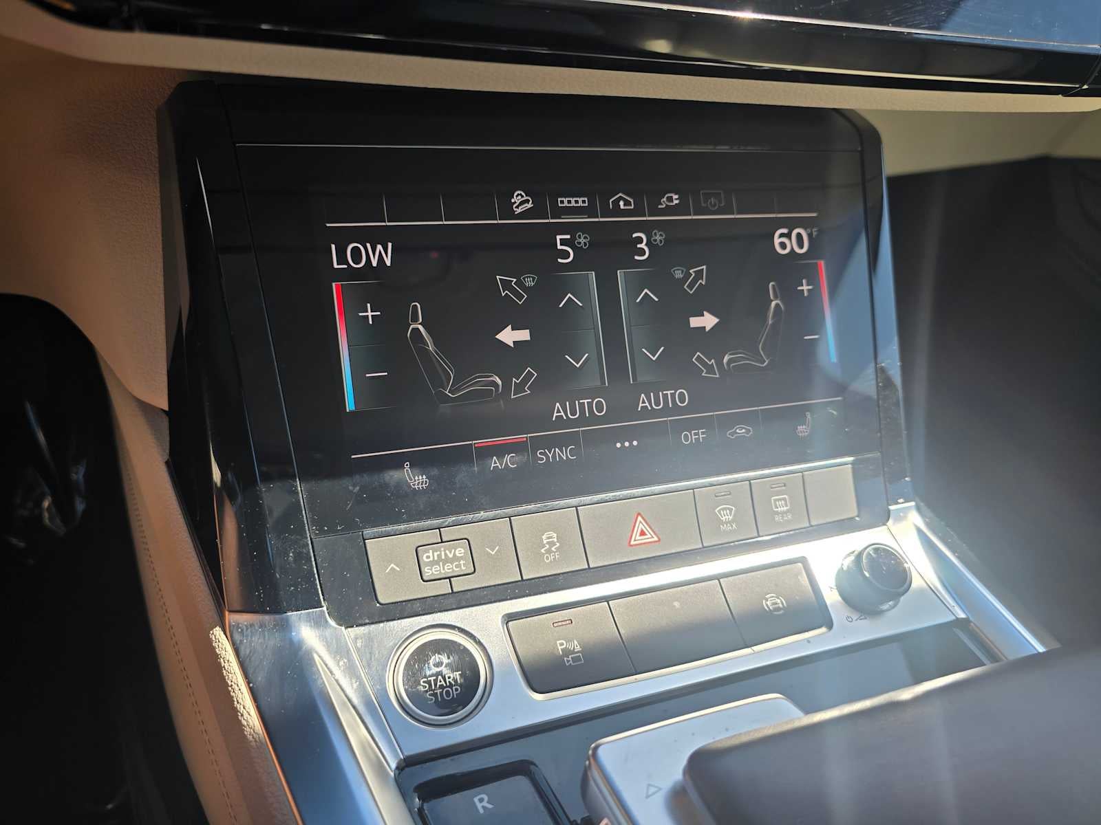 2023 Audi e-tron Premium