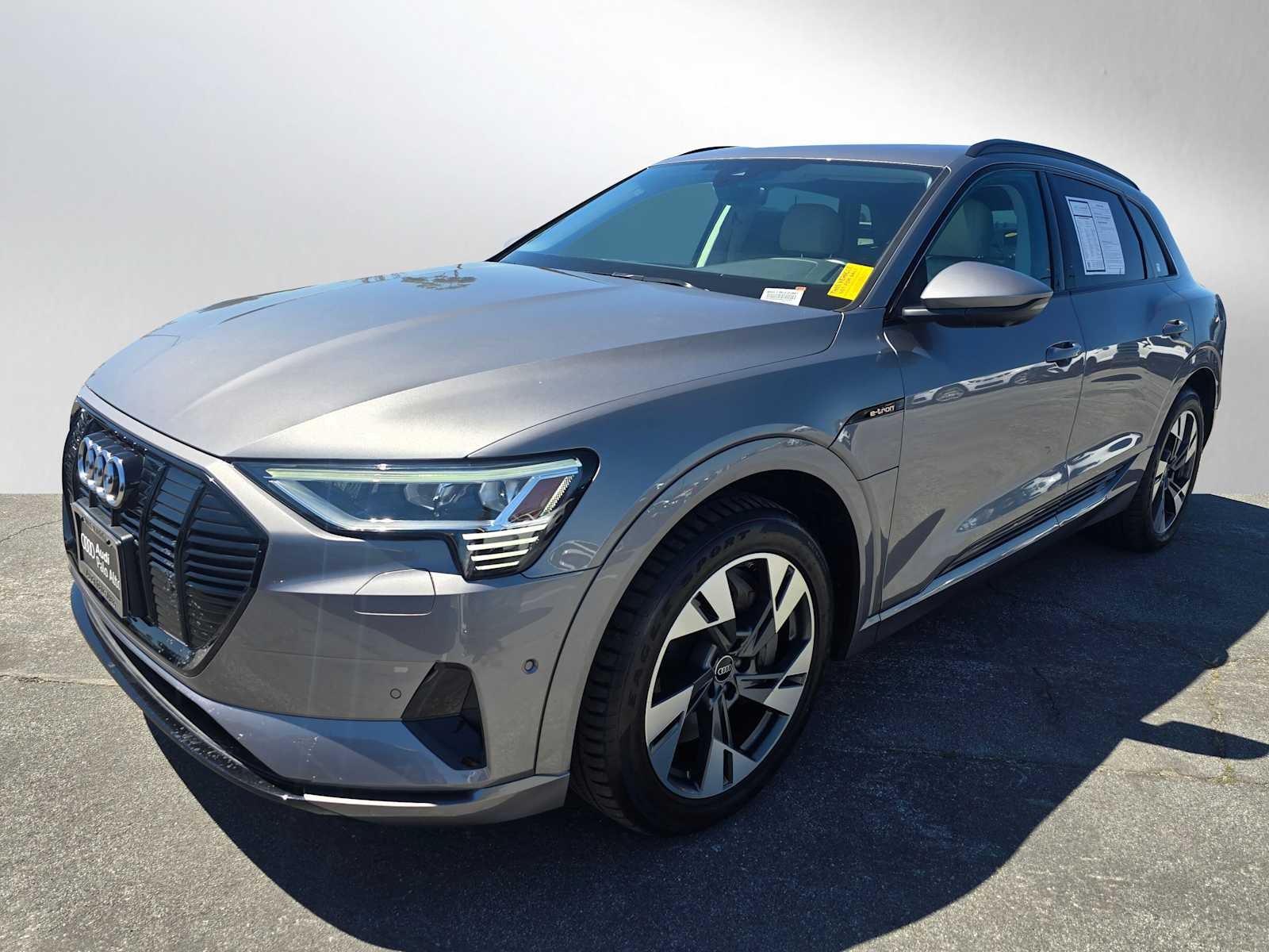 2023 Audi e-tron Premium