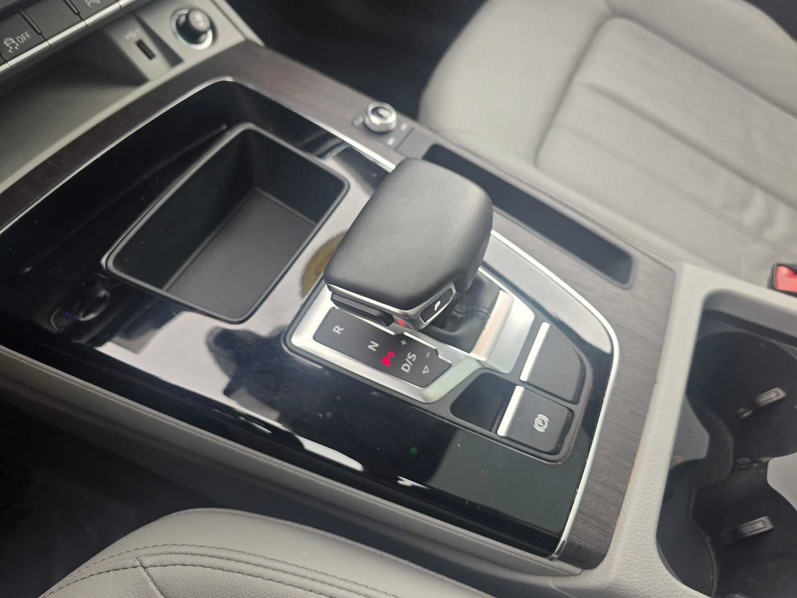 2023 Audi Q5 Premium