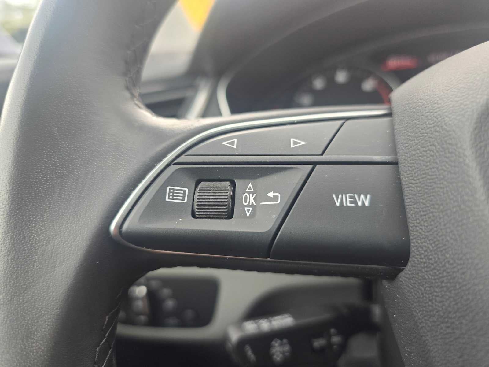 2023 Audi Q5 Premium