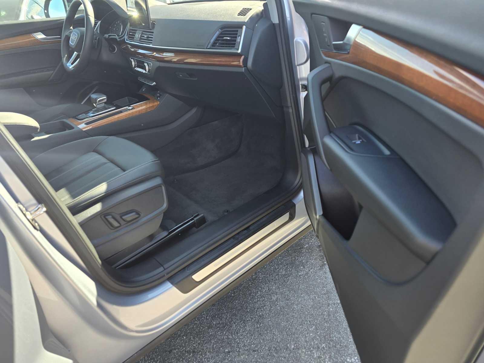 2023 Audi Q5 Premium
