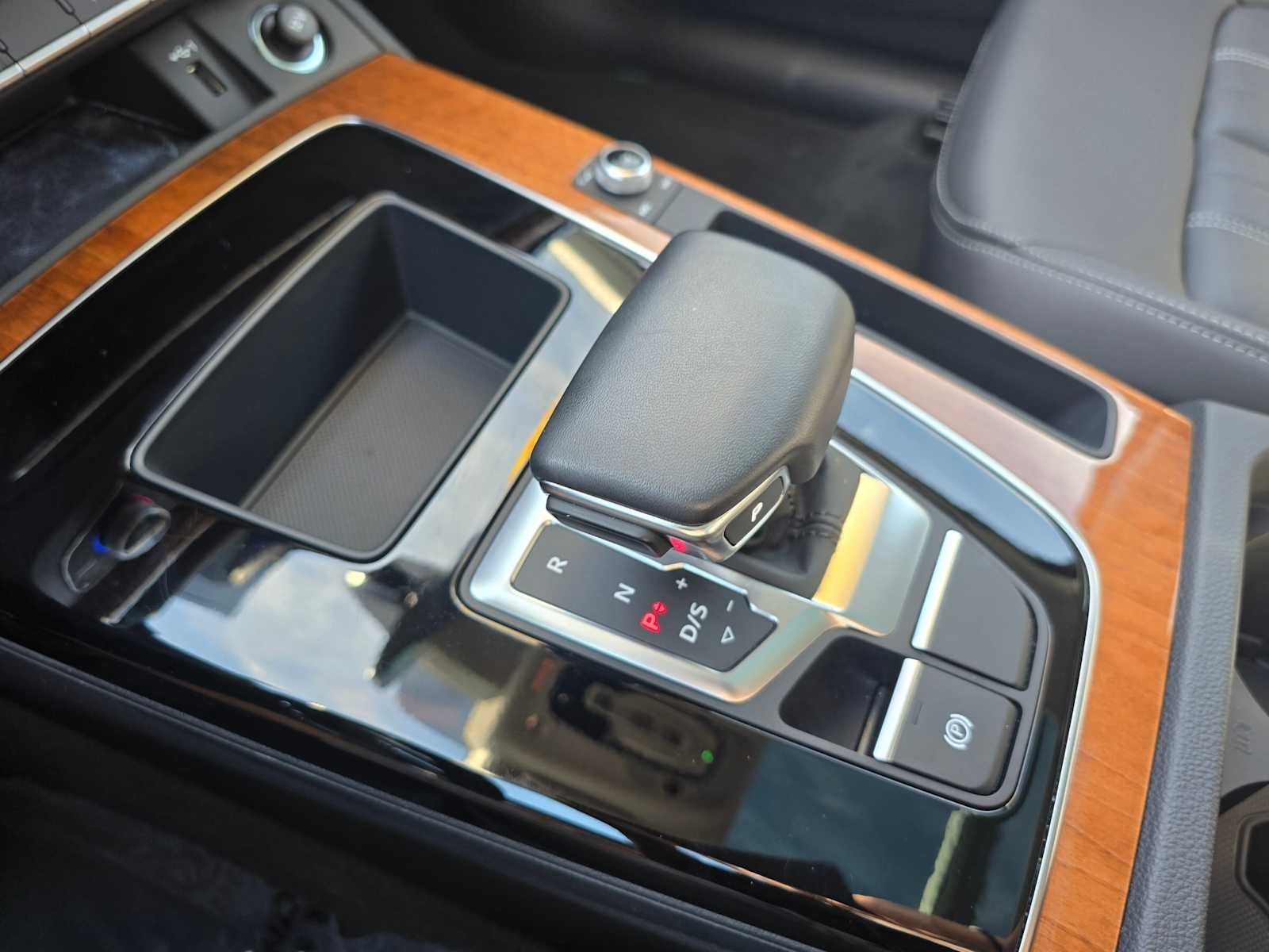 2023 Audi Q5 Premium