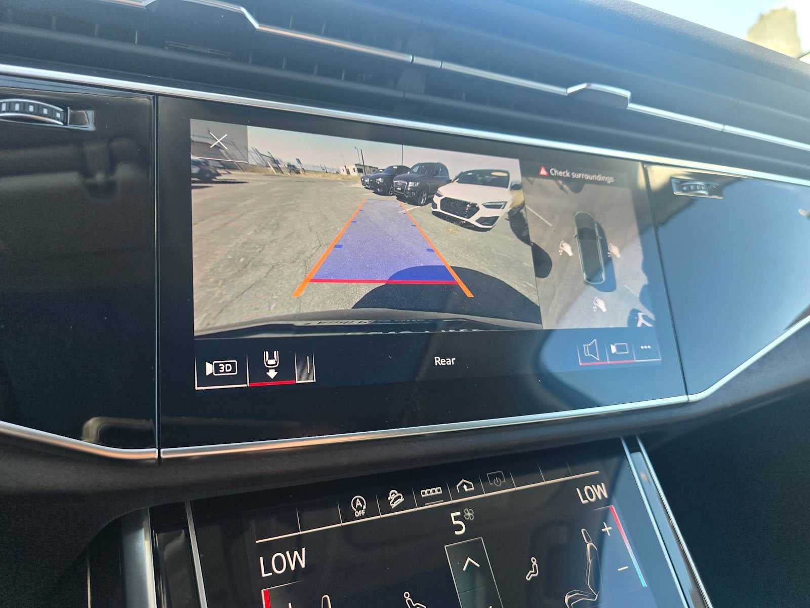 2023 Audi Q7 Premium