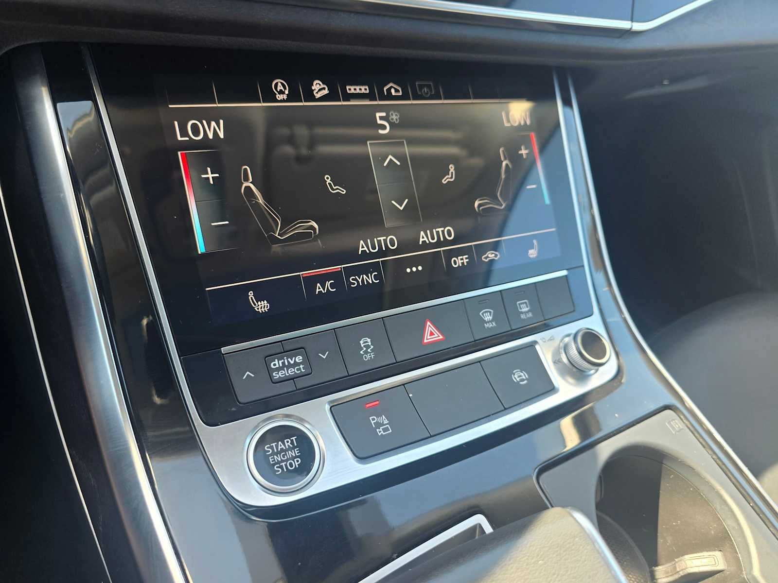 2023 Audi Q7 Premium