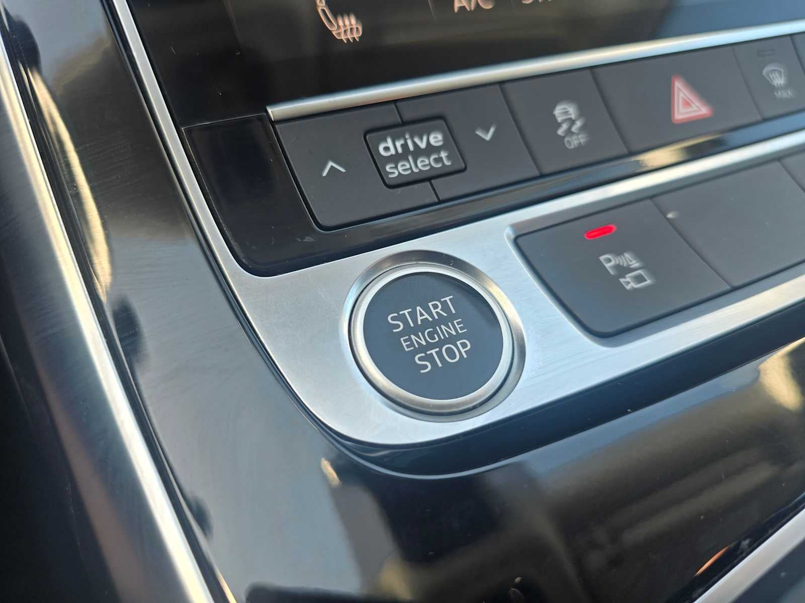 2023 Audi Q7 Premium