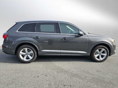 2025 Audi Q7 Premium