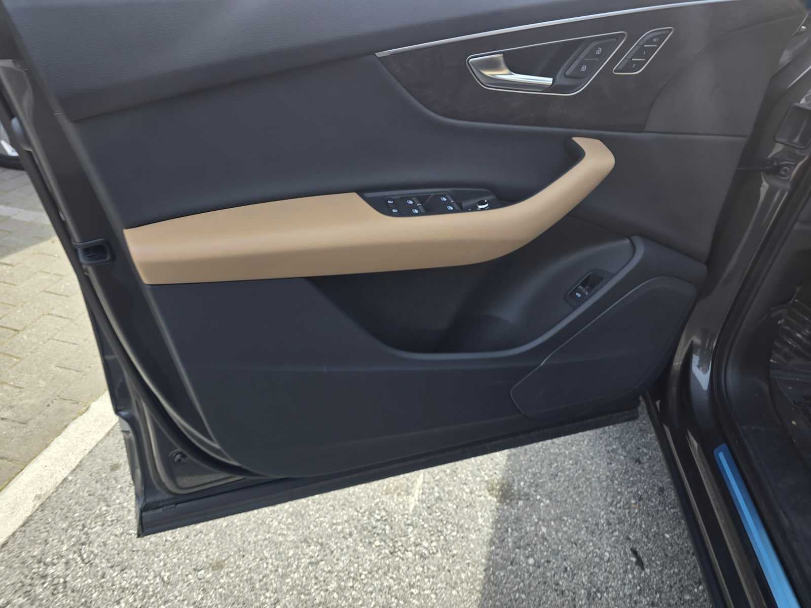 2025 Audi Q7 Premium