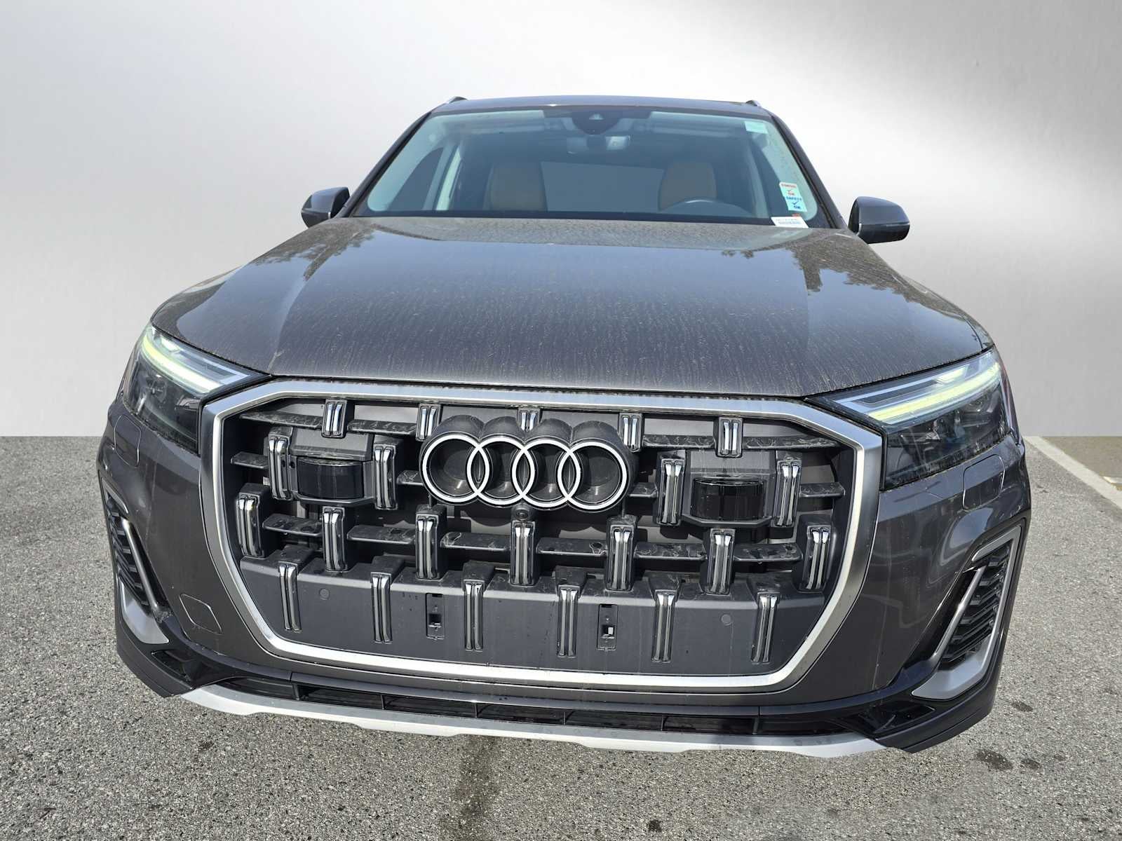 2025 Audi Q7 Premium