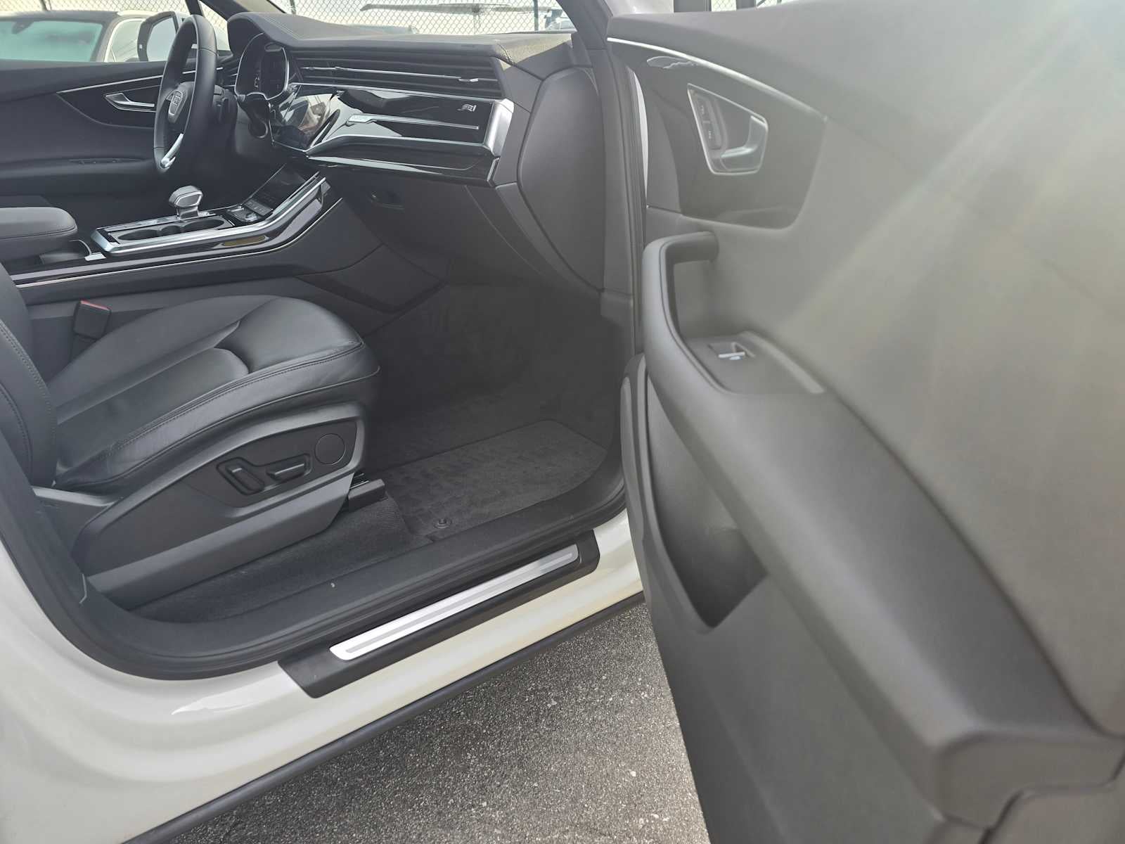 2024 Audi Q7 Premium