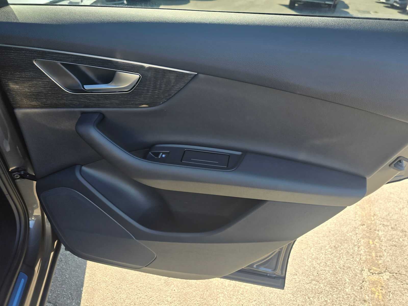 2024 Audi Q7 Premium