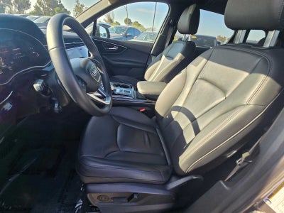 2024 Audi Q7 Premium