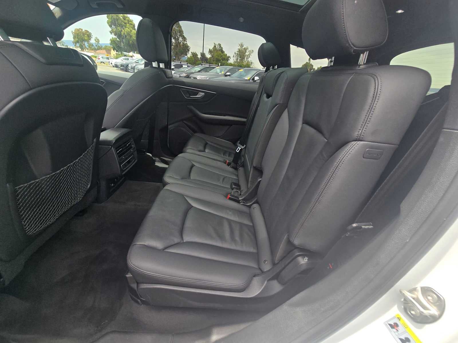 2023 Audi Q7 Premium