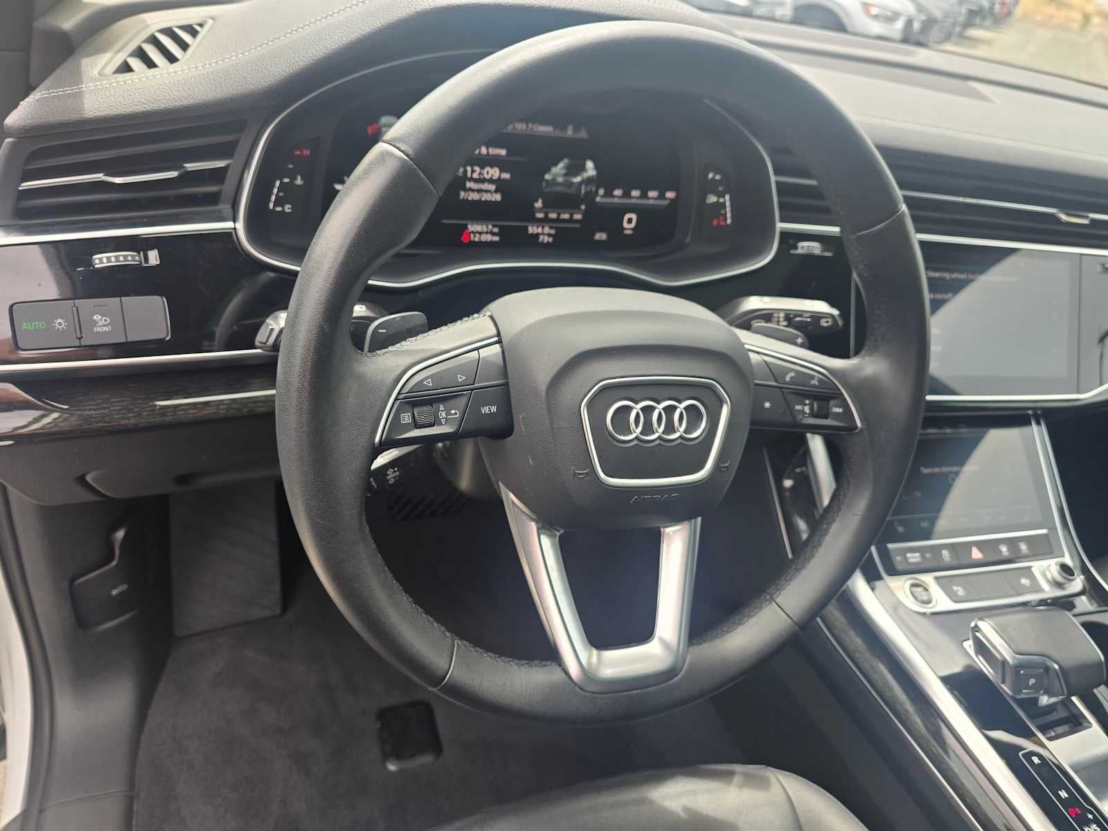 2023 Audi Q7 Premium