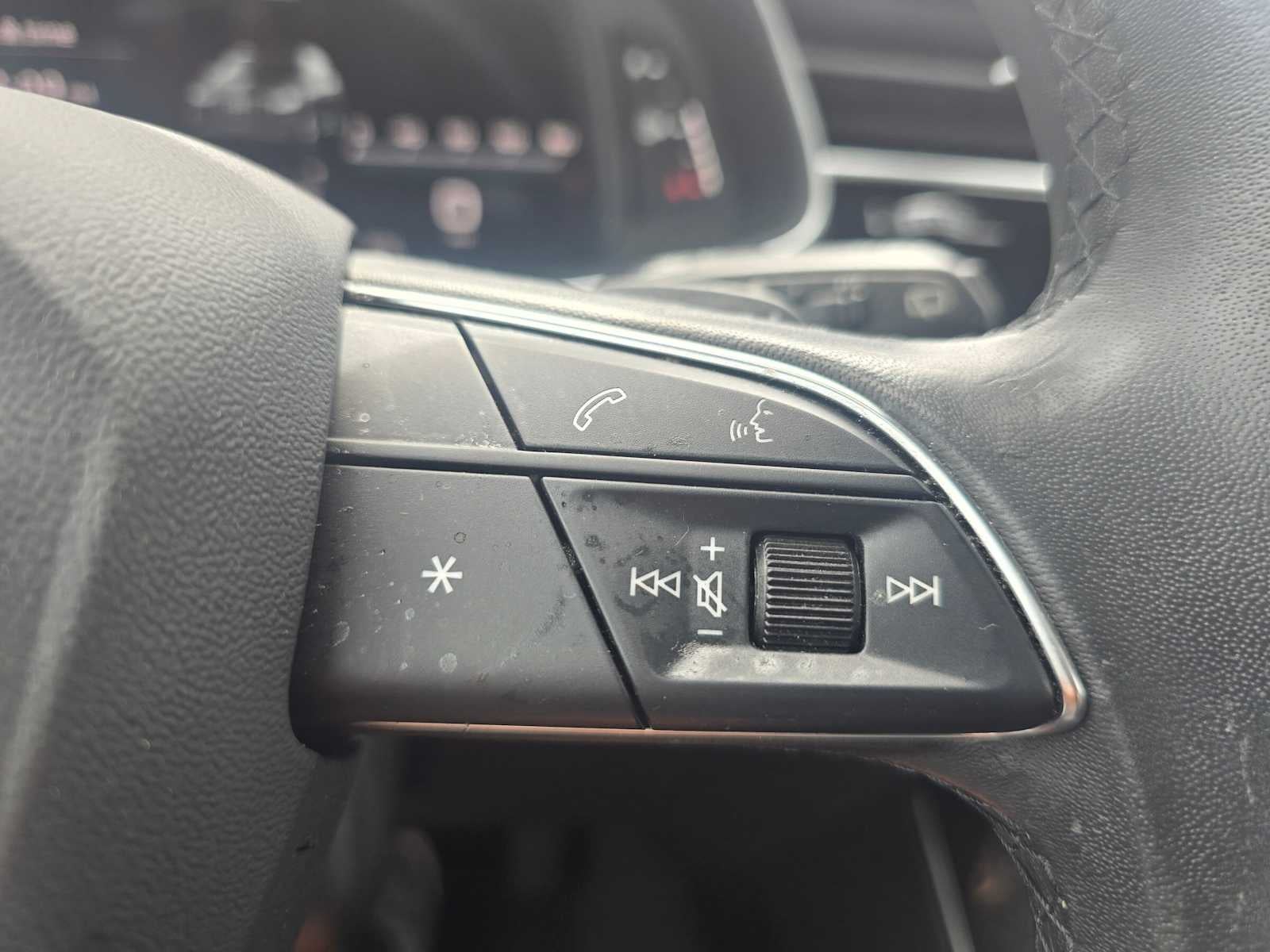 2023 Audi Q7 Premium