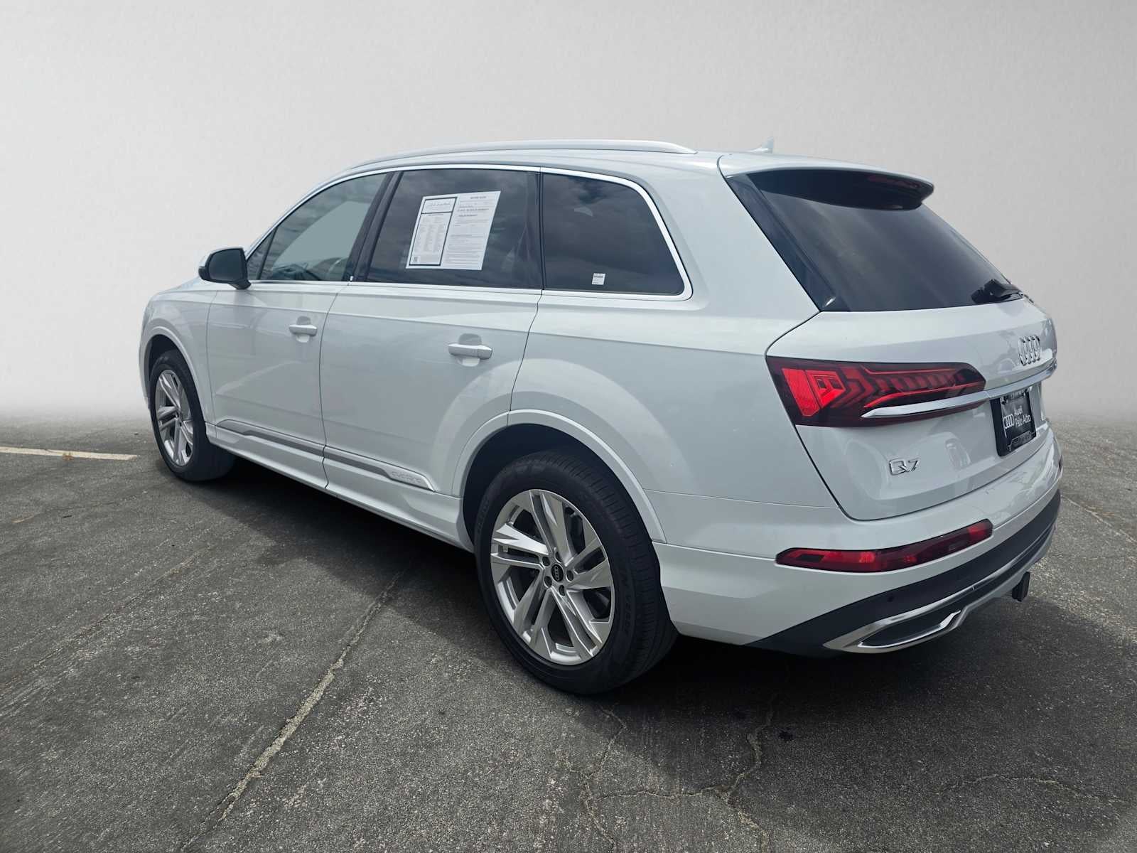 2023 Audi Q7 Premium