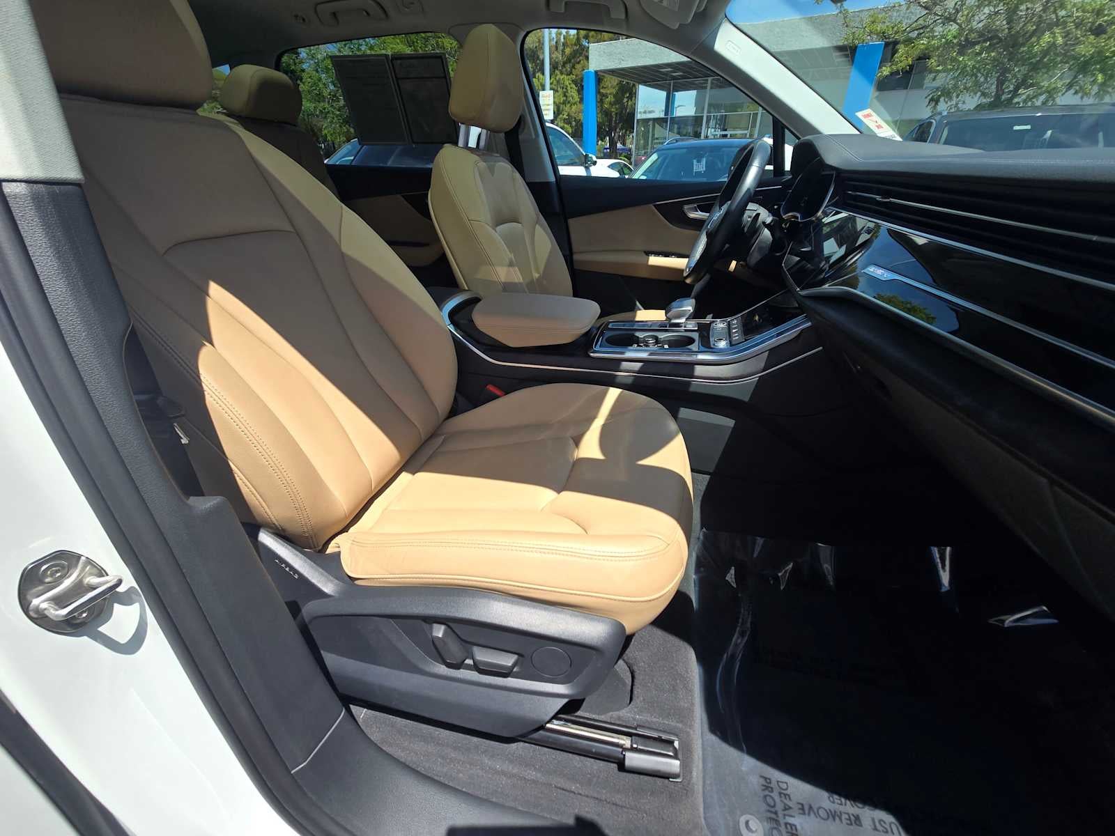 2023 Audi Q7 Premium