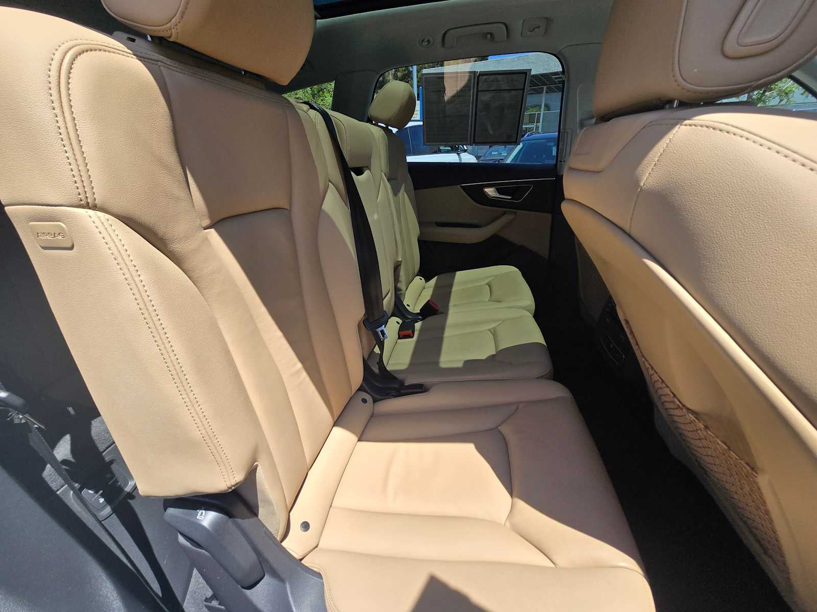 2023 Audi Q7 Premium