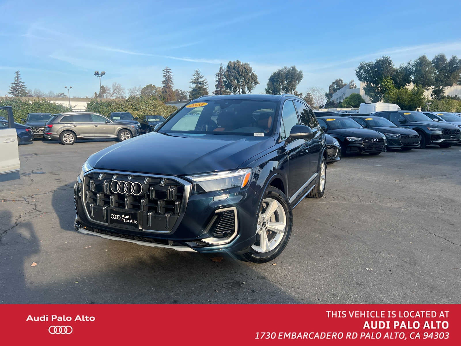 2025 Audi Q7 Premium