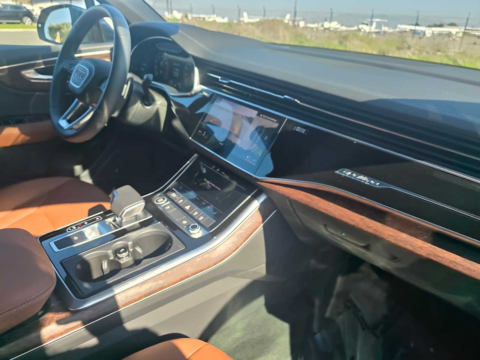 2025 Audi Q7 Premium