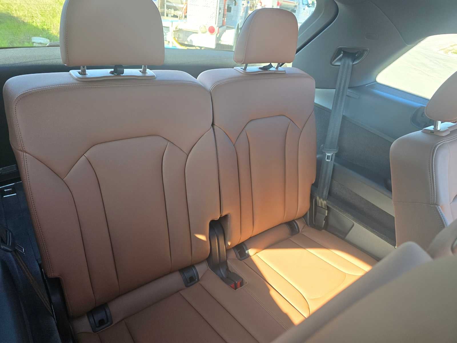 2025 Audi Q7 Premium