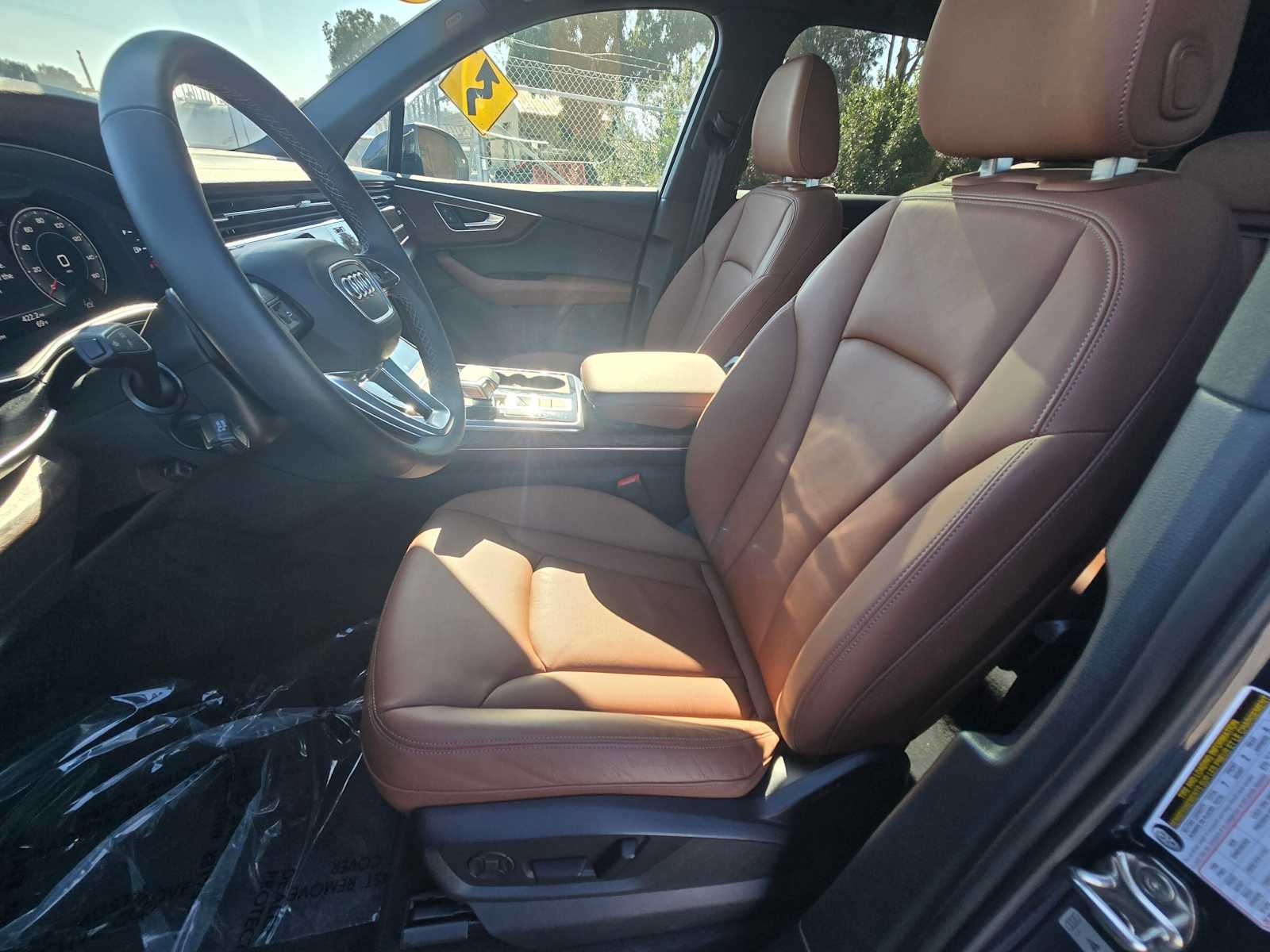 2025 Audi Q7 Premium