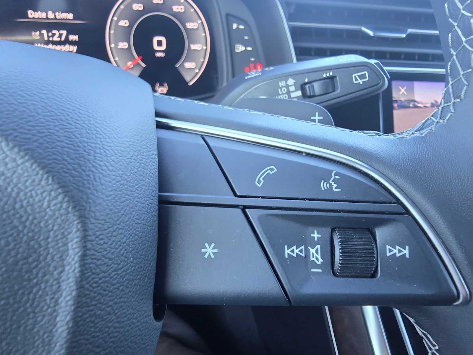 2025 Audi Q7 Premium