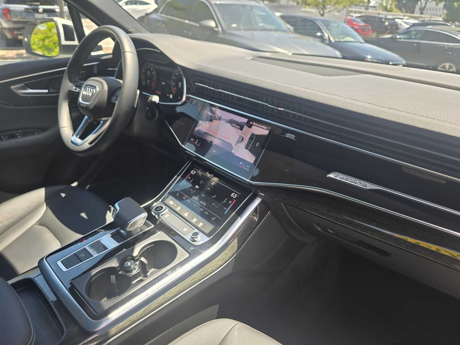2025 Audi Q7 Premium