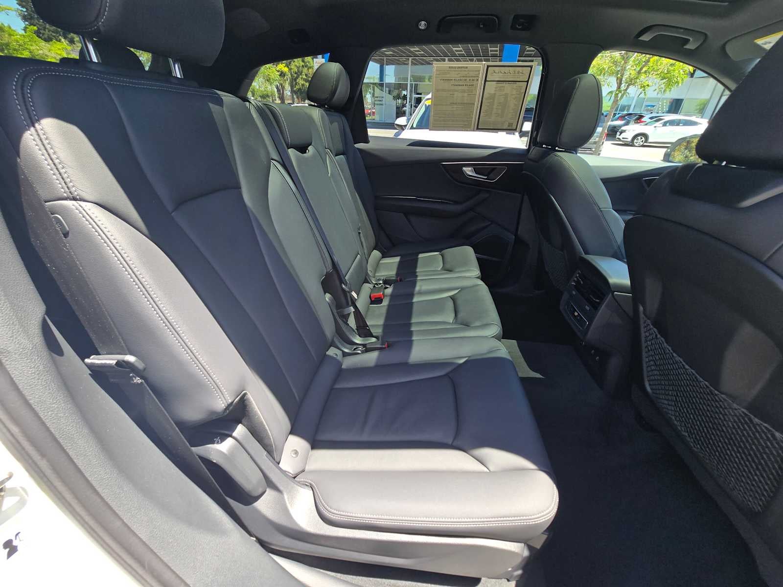 2025 Audi Q7 Premium