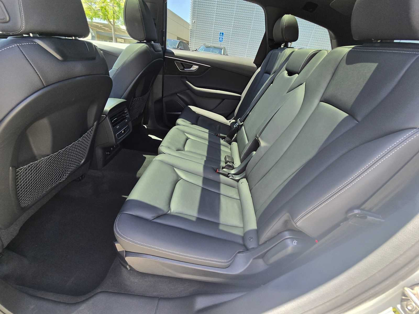 2025 Audi Q7 Premium