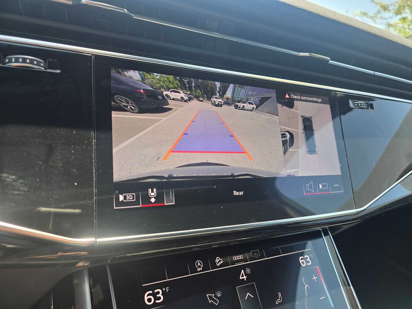 2025 Audi Q7 Premium