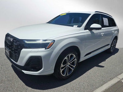 2025 Audi Q7 Premium