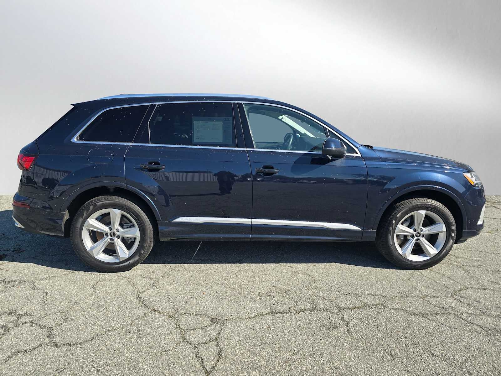 2024 Audi Q7 Premium