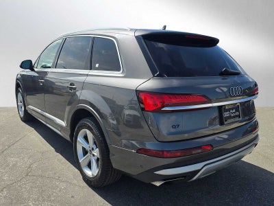 2025 Audi Q7 Premium