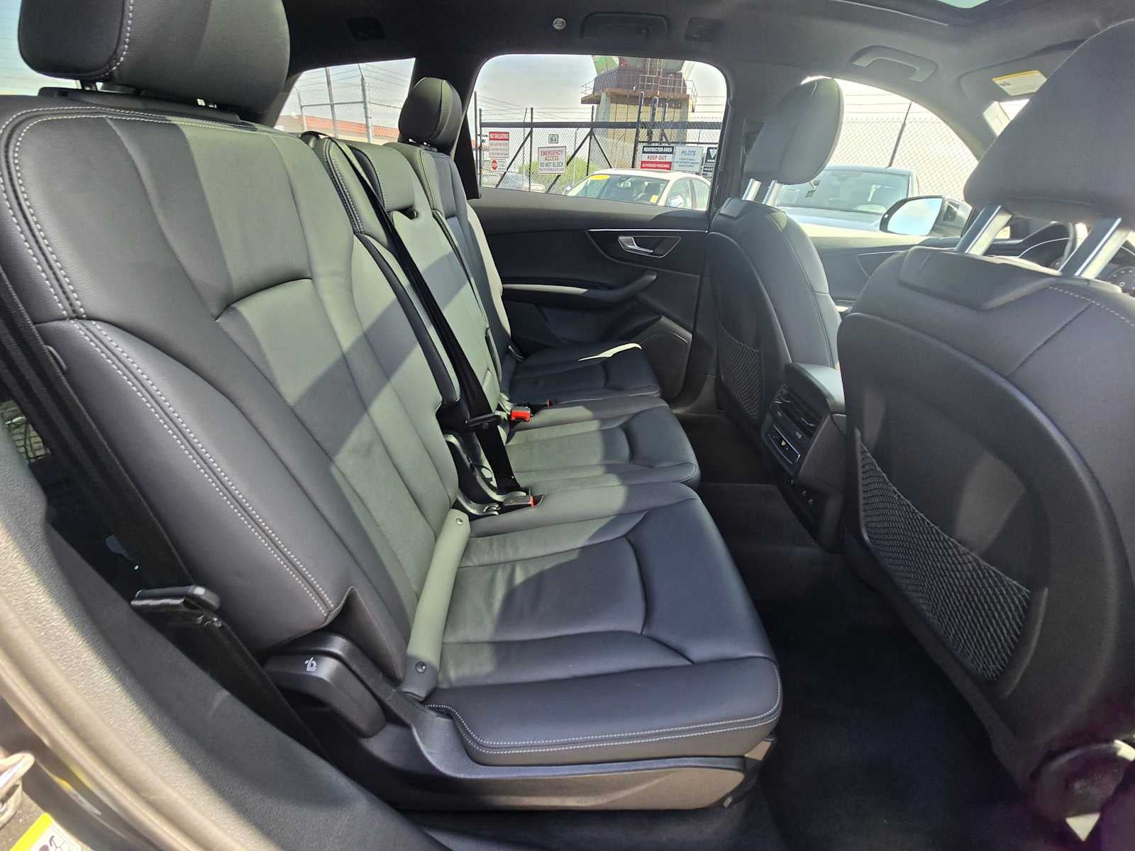 2025 Audi Q7 Premium