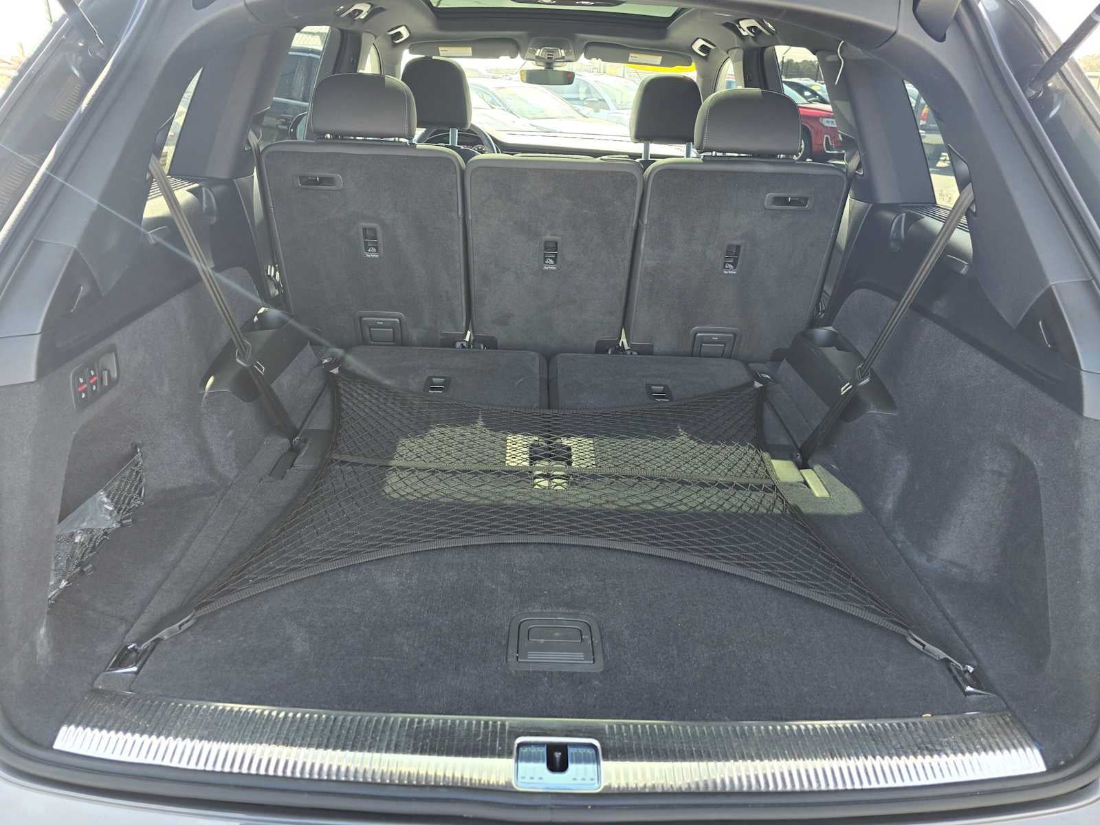 2025 Audi Q7 Premium