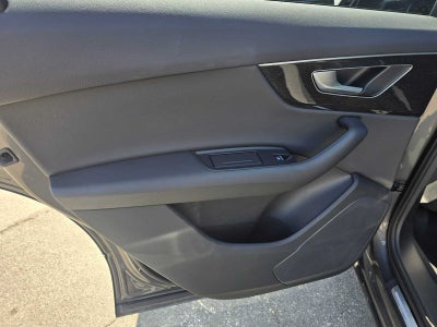 2025 Audi Q7 Premium