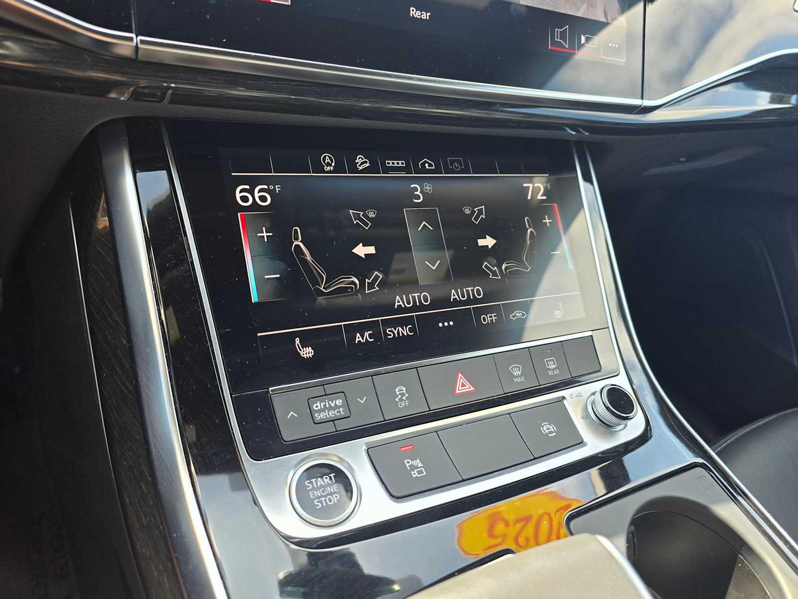 2025 Audi Q7 Premium