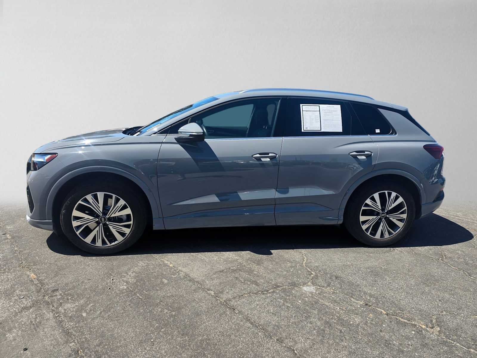 2024 Audi Q4 e-tron Premium