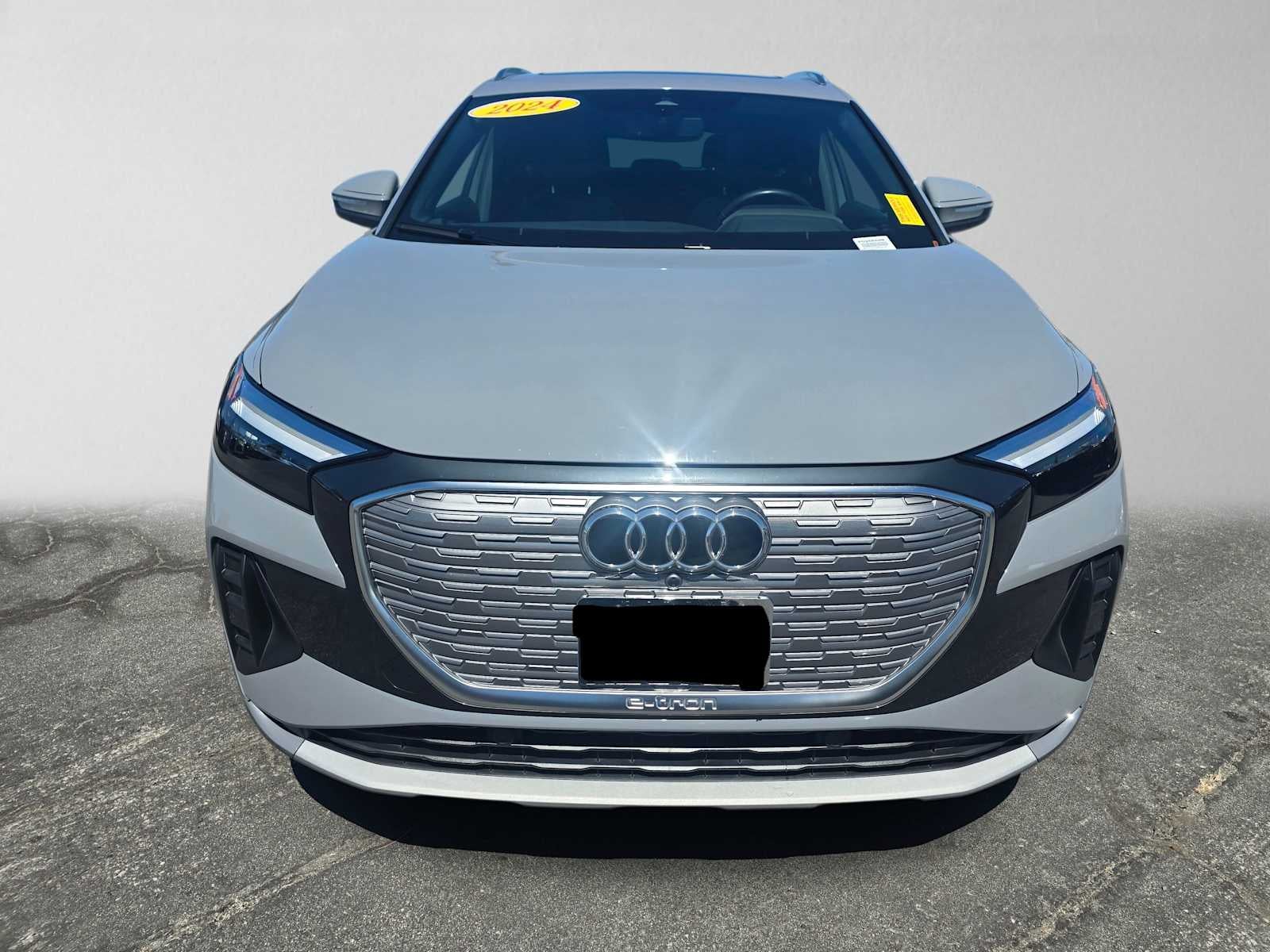 2024 Audi Q4 e-tron Premium