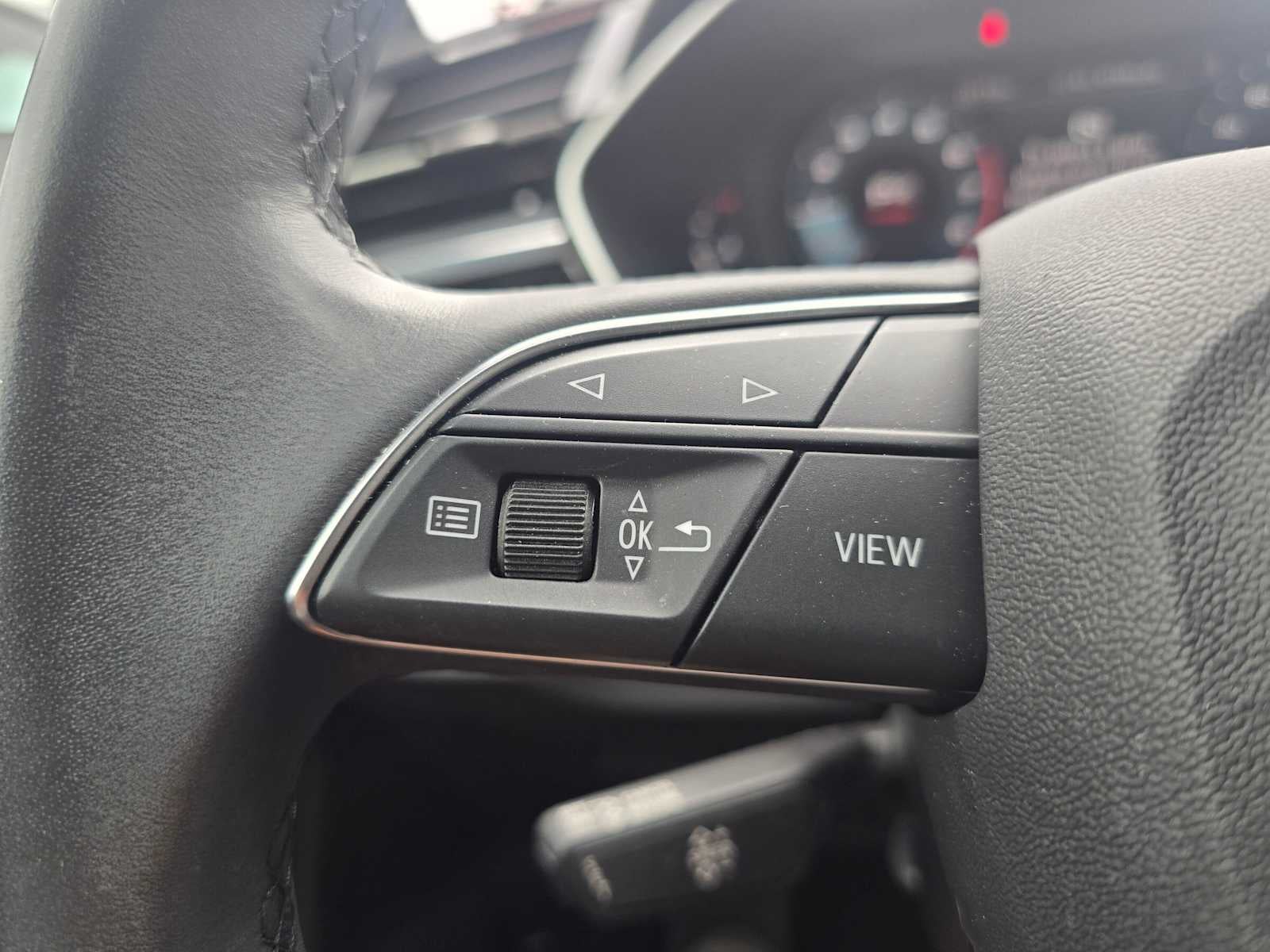 2023 Audi Q3 Premium