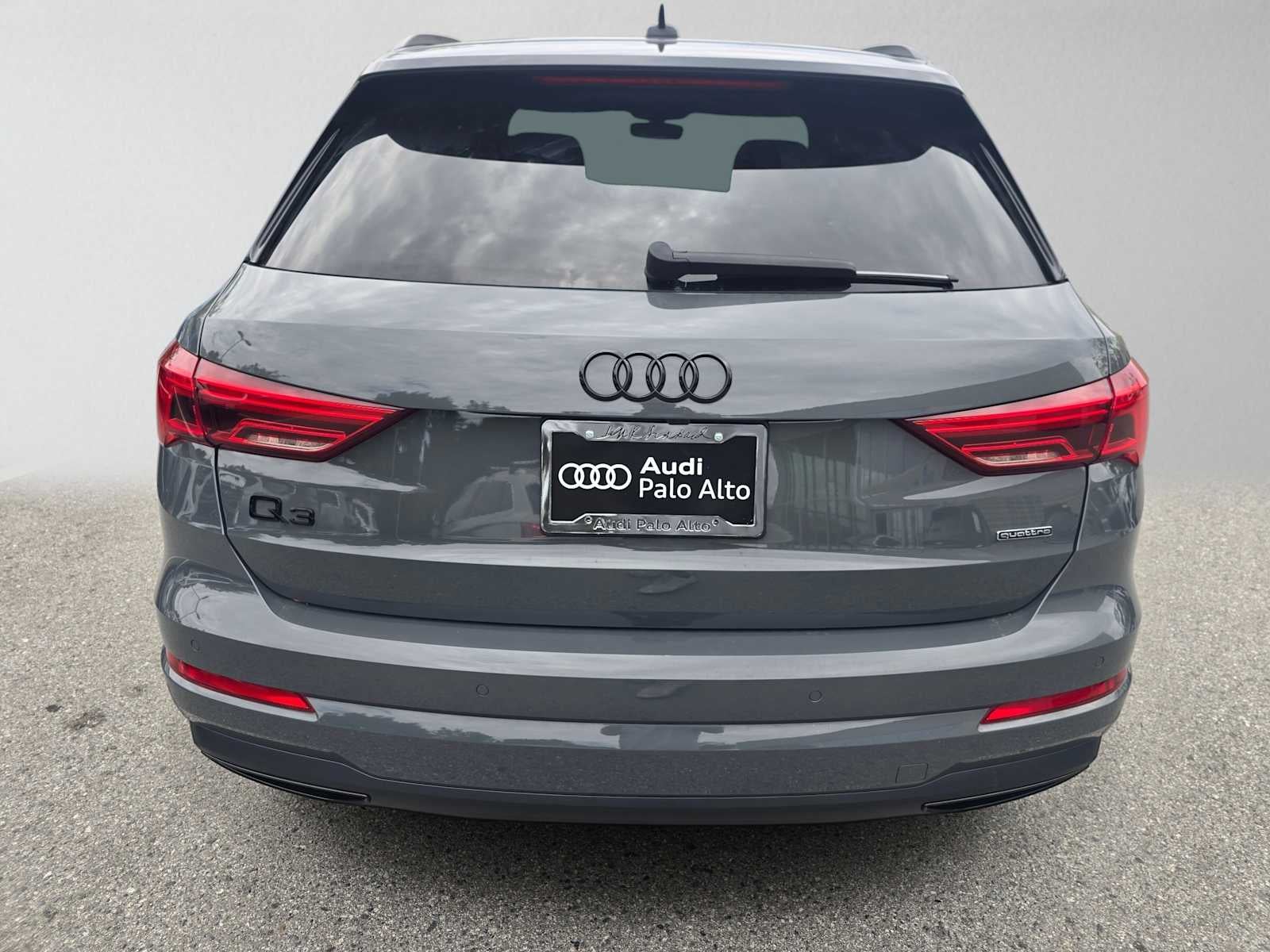 2023 Audi Q3 Premium
