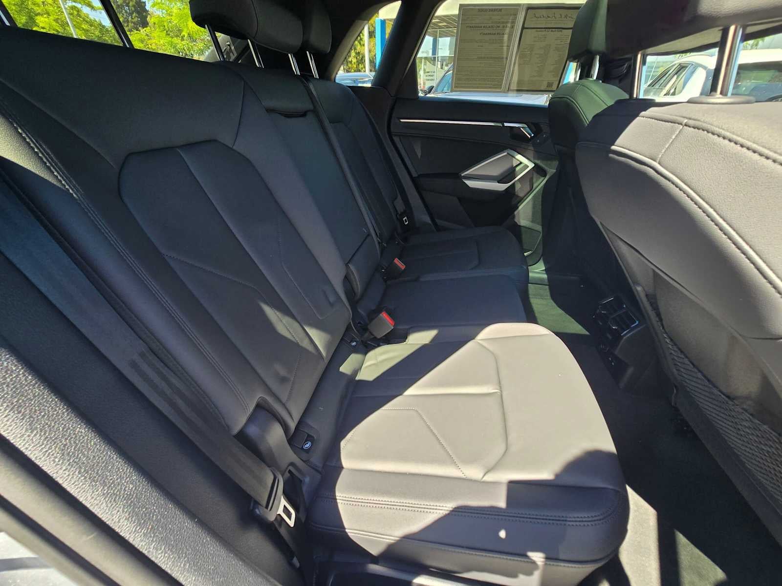 2023 Audi Q3 Premium