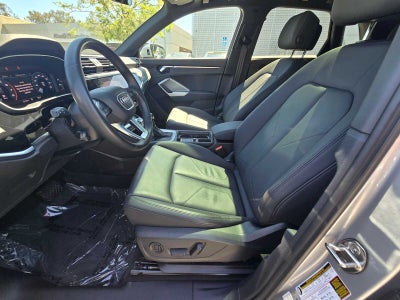2023 Audi Q3 Premium