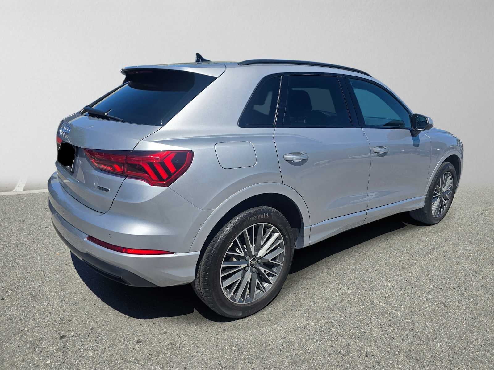 2023 Audi Q3 Premium