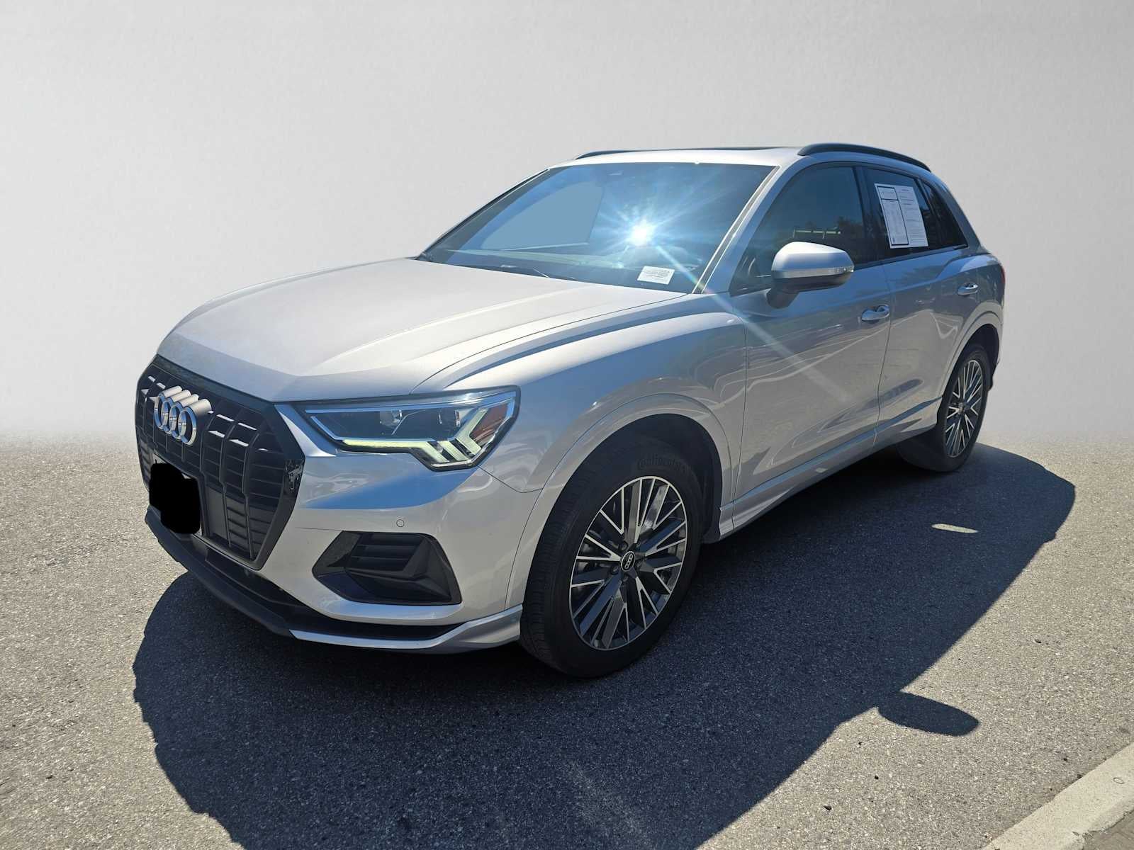 2023 Audi Q3 Premium