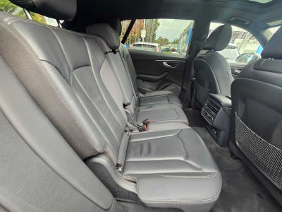 2020 Audi Q8 Premium